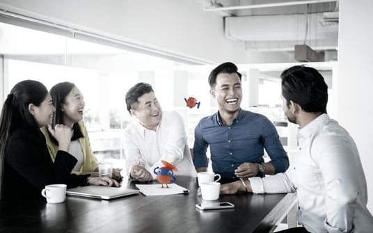 Provident Romania, UiPath 소프트웨어 로봇 배포해 매해 최대 10,000시간 절약 고객 사례 히어로 이미지